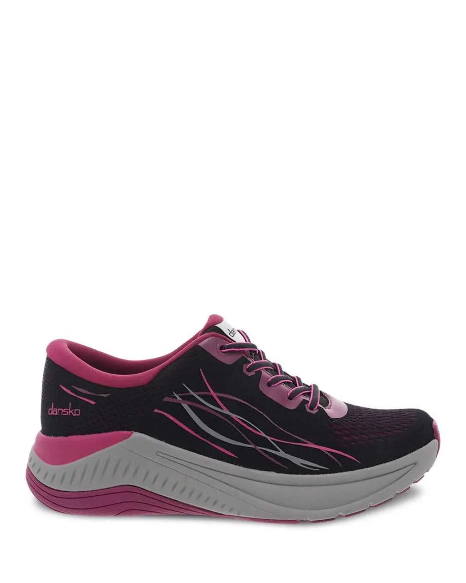 Pace Mesh Walking Shoe in Black/Berry