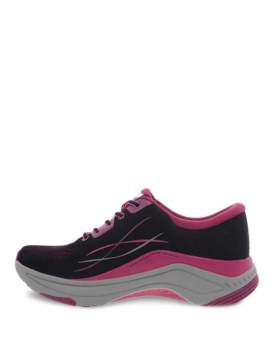 Pace Mesh Walking Shoe in Black/Berry