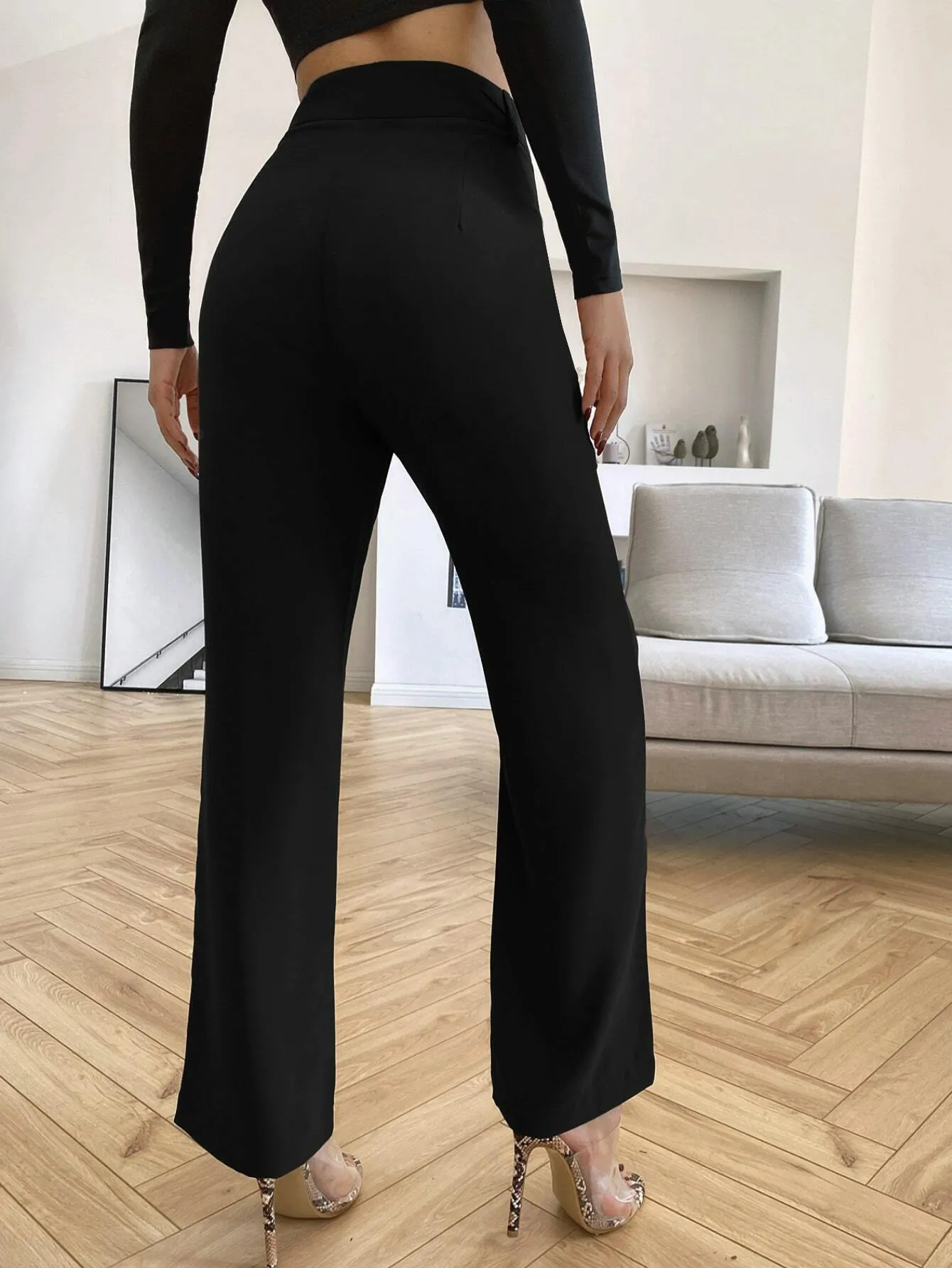 Sleek Black High Rise Casual Trousers