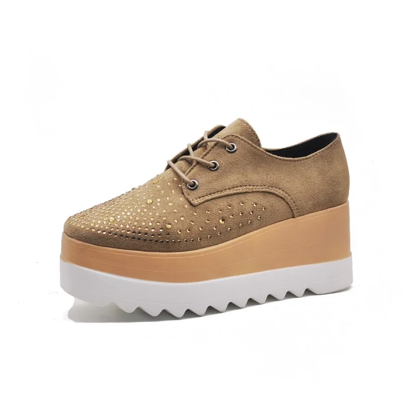 Thick-soled platform shoes | Brodtica.com