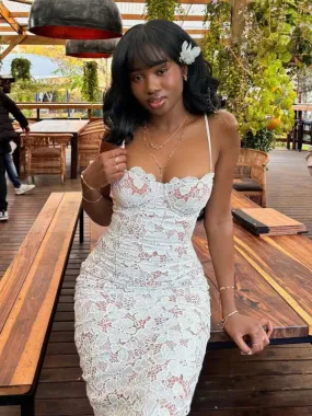 Trendy Victorian Lace Midi Dress for Chic Occasions