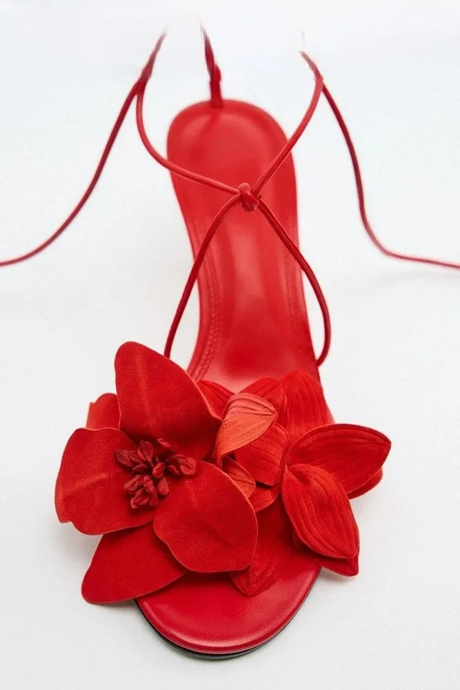 Women's Flowers Lace Up Sandals