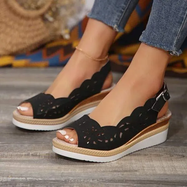 Women's Hollowed-Out Wedge Casual Sandals 82645482C