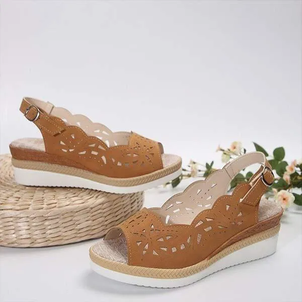 Women's Hollowed-Out Wedge Casual Sandals 82645482C