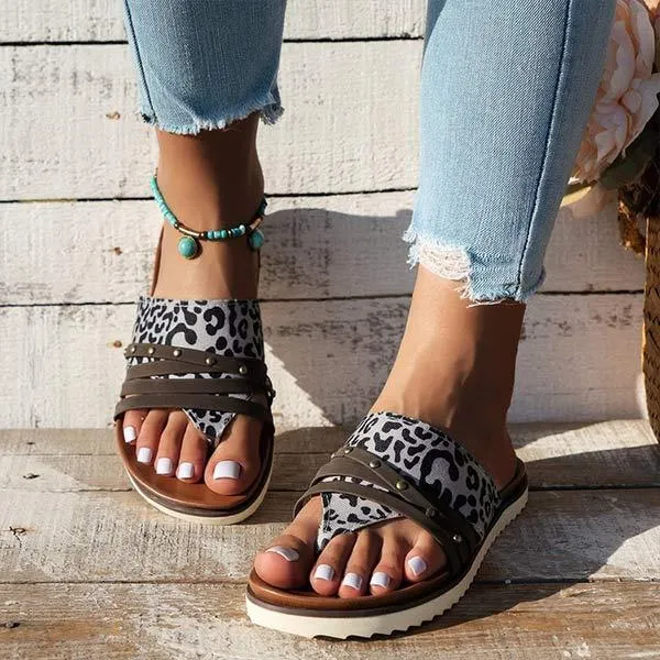 Women's Studded Toe-Ring Sandals 14535139C