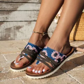 Women's Studded Toe-Ring Sandals 14535139C