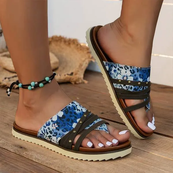 Women's Studded Toe-Ring Sandals 14535139C