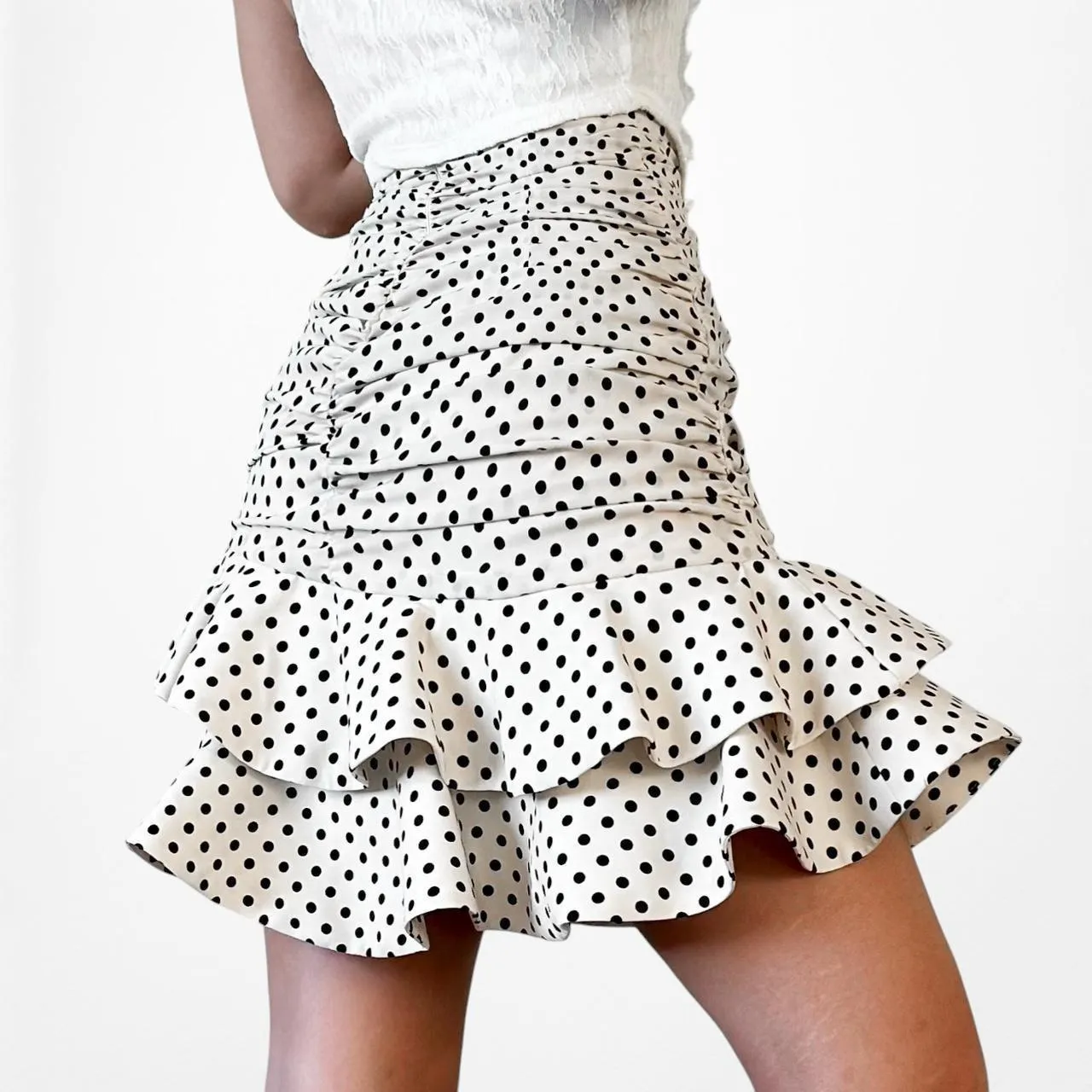 Zara Off White Polka Dot Pleated Ruffle Asymmetric Fit Flared Mini Skirt Size XS